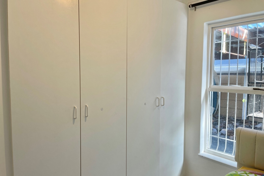 To Let 3 Bedroom Property for Rent in Strandfontein Western Cape